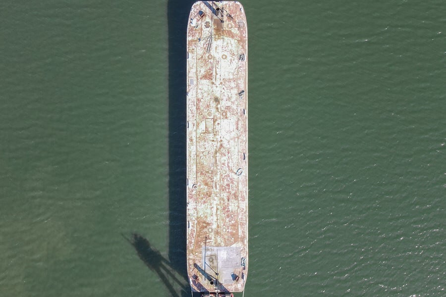 2 Barge - Deck Barge | Marine Construction Rentals